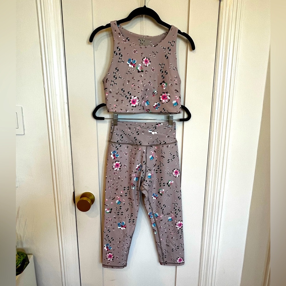 *SOLD* Open Back Crop Floral Set